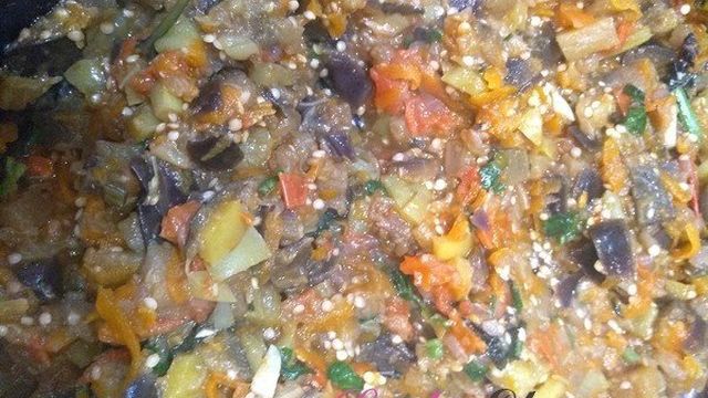 Соте из баклажан: с овощами, кабачком, на плите, в духовке, на зиму