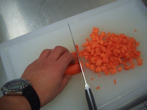 Нарезка моркови для супа